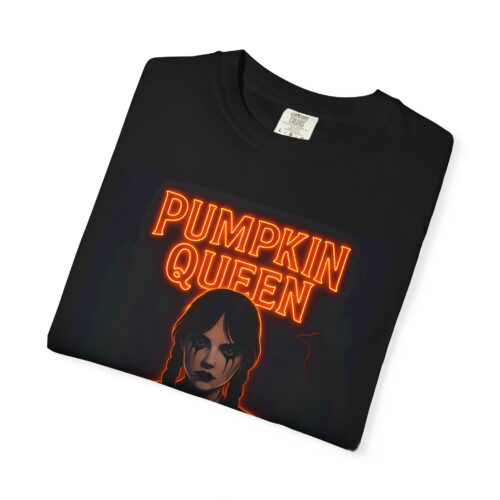 Pumpkin Queen T-Shirt – Unisex Halloween Graphic Tee for Spooky Season - Image 3